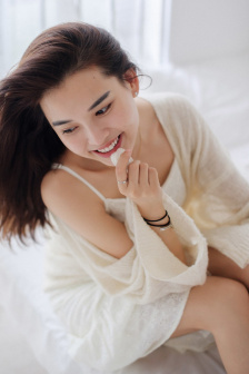 女女爱